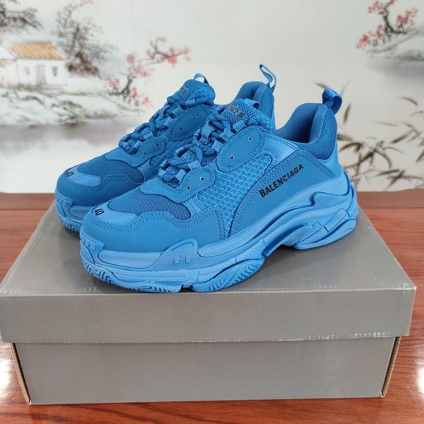 

2020ym designer to create casual and comfortable all-match sports shoes, travel shoes outsole non-slip design with original box delivery, Black