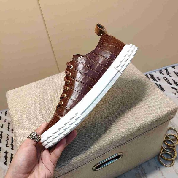 

2020 новая европа оптового горячего надувательства кожи крокодила обувь мужская летом случайные белые туфли настольные обувь кроссовки, Black