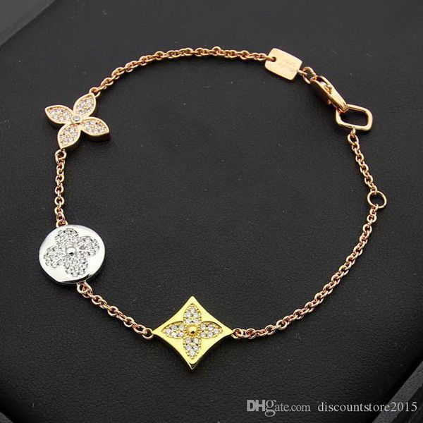 

европа америка мода стиль lady 316l титан стал 18k золото браслеты с полными алмазными v письмо три цветом четыре лист цветок подвеска, Black