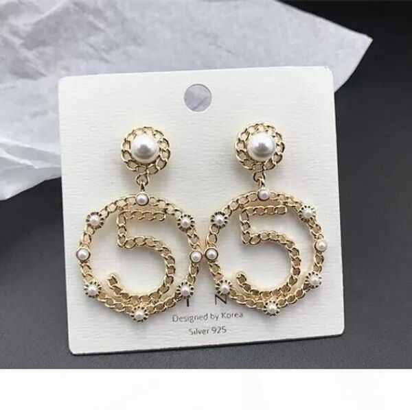 

2018 осень и зима новая европейская и американские буквы 5 жемчужных серег круга личности преувеличено прилив серьга ретро полые серьги, Silver