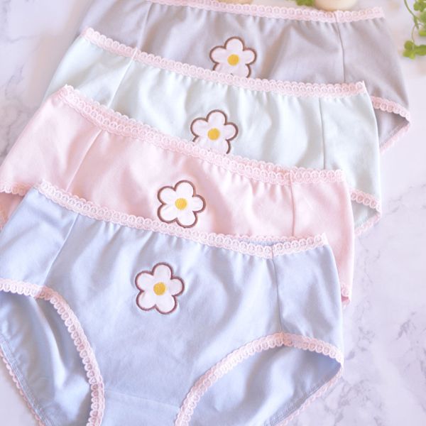 

sp&city japanese cute cartoon flower panties for menstruation simple women's cotton briefs comfortable underwear briefs lingerie, Black;pink