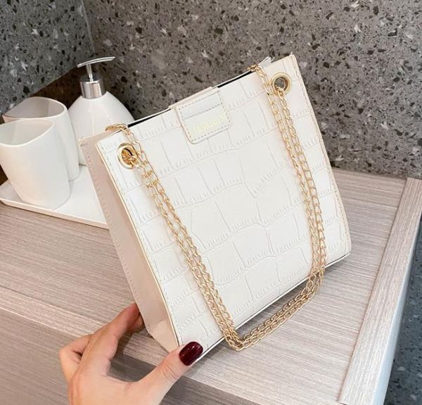

дизайнер сумки женский 2020 texture тенденции моды цепи сумки на ремне trend портативный crossbody сумка