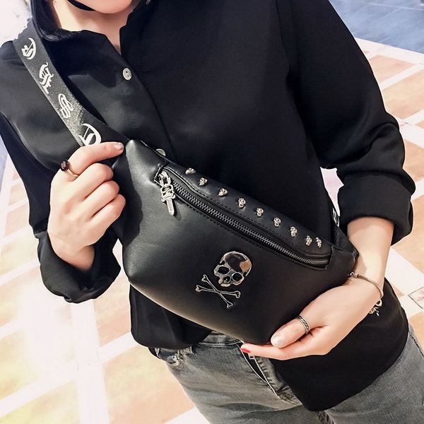 

mihaivin rock skull belt rivet chest luxury waist women banana bag punk black fanny pack leather men bum bags t200718