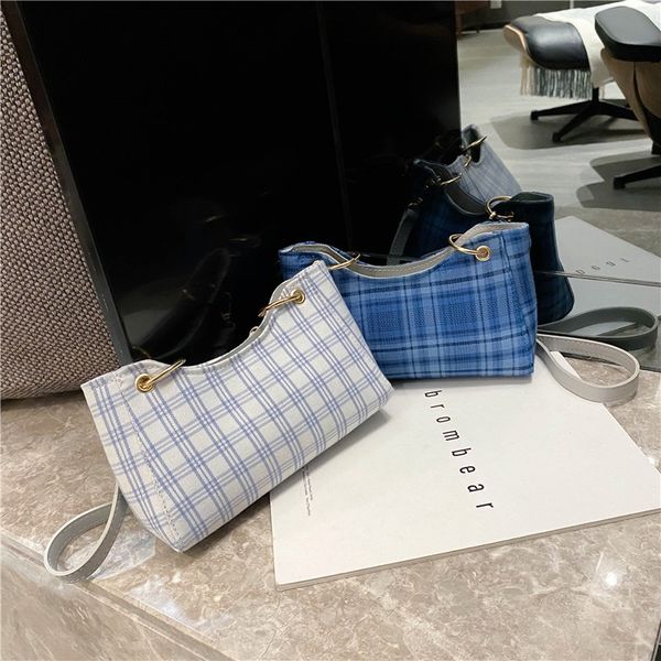 

2020 2020 shoulder bag shoulder bag, White