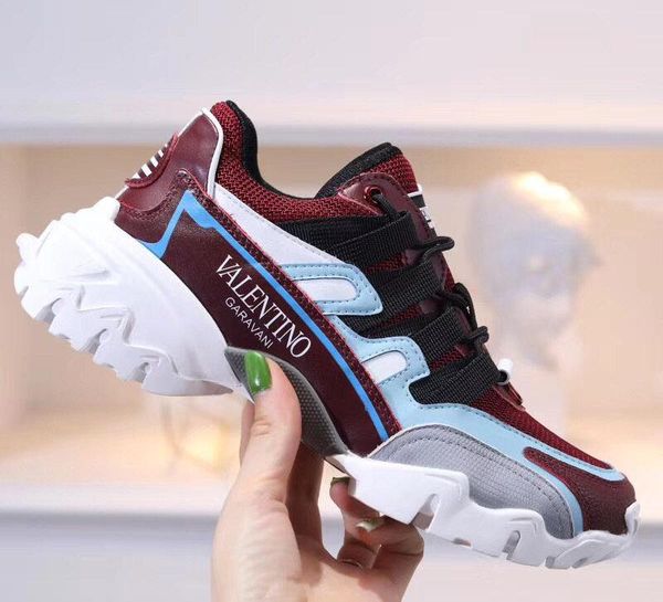 

2020q new trend retro leather casual shoes, breathable men and women outdoor sports shoes, fashion wild party lovers shoes size 35-45, Black