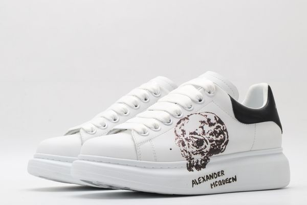

r luxury casual shoes, thick-soled leather skull graffiti trend fashion casual sneakers size 35-45 original box