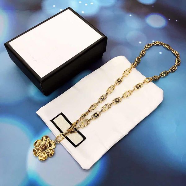 

ancient plum necklace style fashion design pattern necklace, Silver