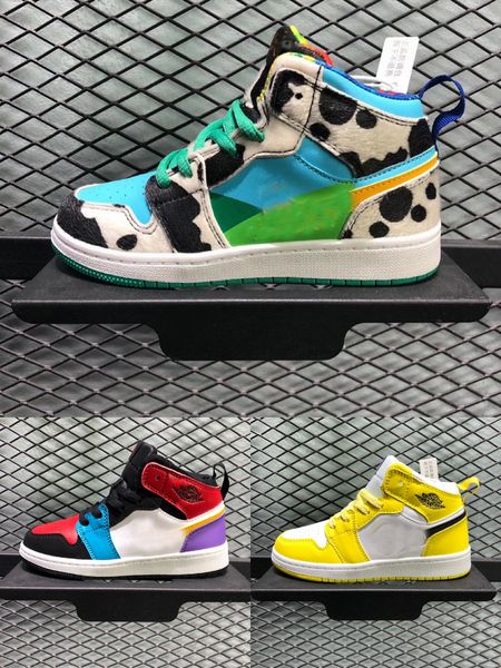 

new kids release ice cream sb dunk low chunky dunky white/lagoon pulse-black-universit running shoes authentic with us 27-37