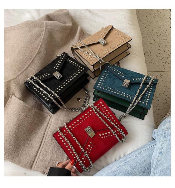 

скраб кожа малого плеча сумки для женщин цепи rivet замок crossbody сумка женский путешествия мини-клатчи дам