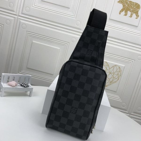 

luxury designer mens chest pack belt bag simple style vintage crossbody chest bags mens shoulder bag zipper messenger bags
