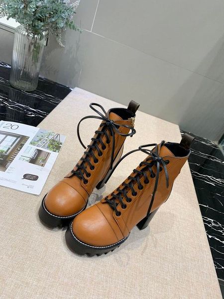 

brand short boots leather ankle boots women high heel 8cm chunky heel winter luxury casual shoes martin boots designers w1, Black