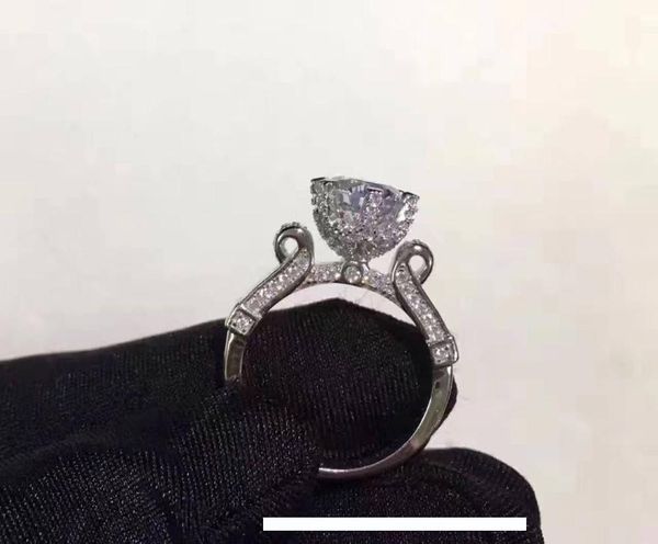 

2019 latest model women's ring fashion charming elegant and beautiful dazzlingor, Golden;silver