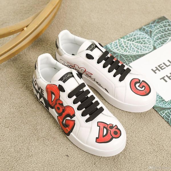 

limited mens leather casual shoes ,platforms print pattern couple shoes fashion personality wild sports shoes size: 35-45 0013, Black