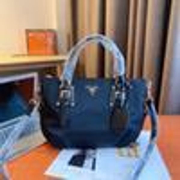 

excellent quality orignal real leather fashion women shoulder bag tote orignal genuine leather designer messenger bag lady satchel should427, Black