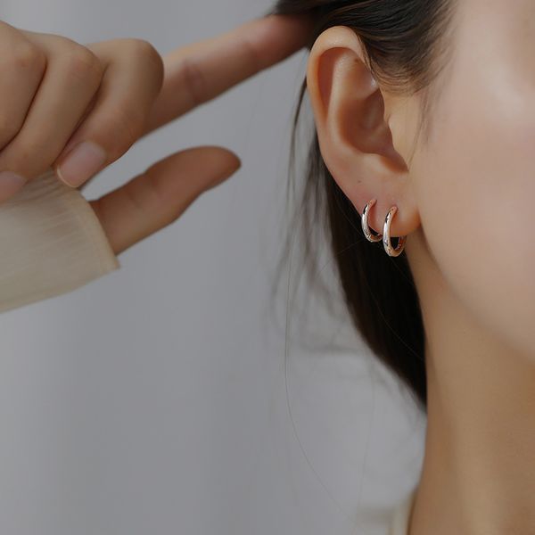 

925 sterling silver earring stylish simple classic silver black ear ring ear bone couple wild trend boy girl jewelry, Golden;silver