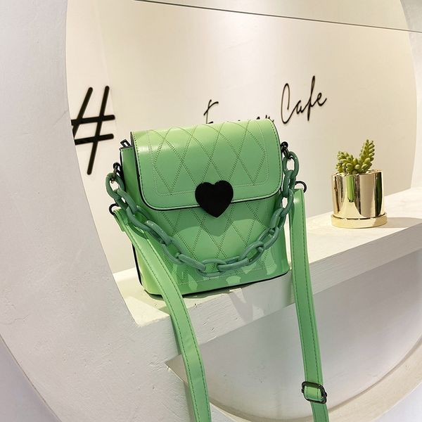 

small shoulder women's 2020 new fashion lingge chain messenger bag all-match shoulder bucket bag