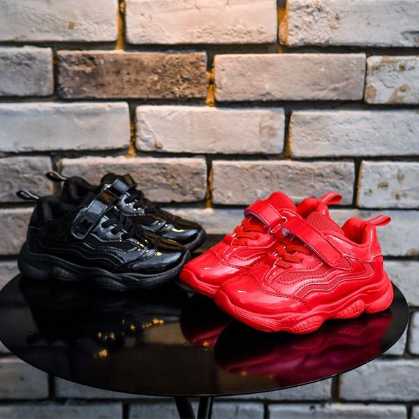 

2019 new sneakers for boys and girls fashionable solid color magic sticker breathable magic sports sports running shoes daddy shoes, Black