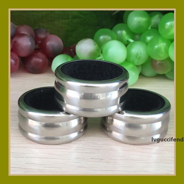 

new arrival wine bottle collar stainless steel red black color flannelette round alcohol drip ring practical bar tools 0 39fh e1