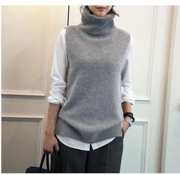 

selling new women's knitted high-neck vest loose comfortable cashmere sweater sleeveless sweater women's pullover, Black;white