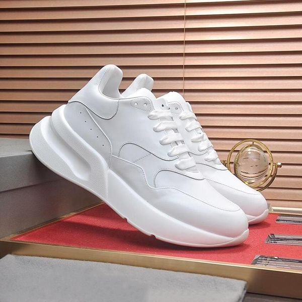 

oversized runner men 's shoes lightweight outdoor walking sports casual lace -up men shoes soft footwears herren sportsch, Black