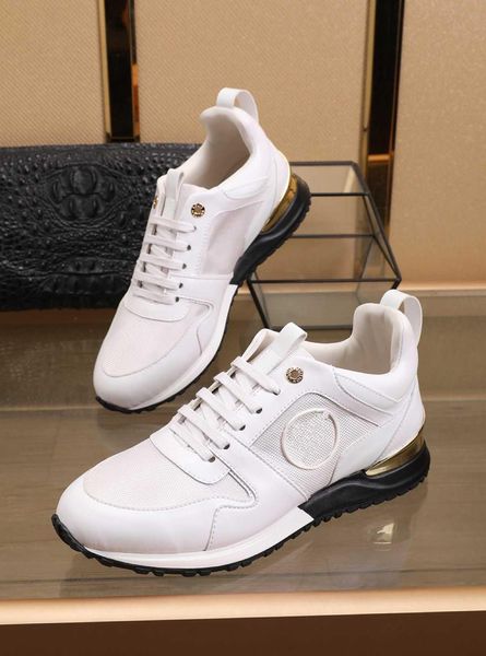 

2020en new men's wild trend casual shoes hiking sports shoes travel shoes and other original packaging with original box fast delivery, Black
