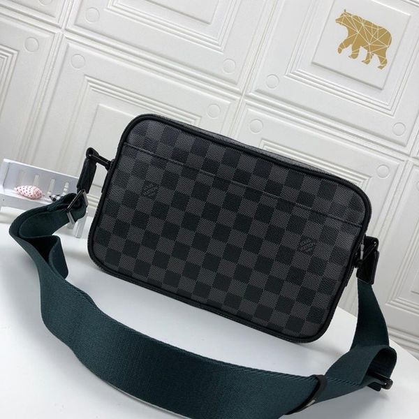 

fast delivery mens bag trend style crossbody bags messenger bags vintage fashion men shoulder bag envelope with origin box