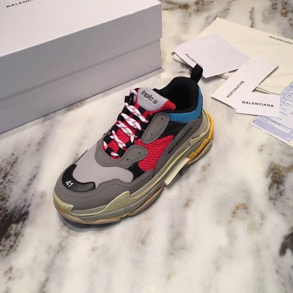 

2020za9 mens designer shoes running sneakers monogram flowers rubber outsole casual sneakers mens jogging shoelaces original box packaging, Black