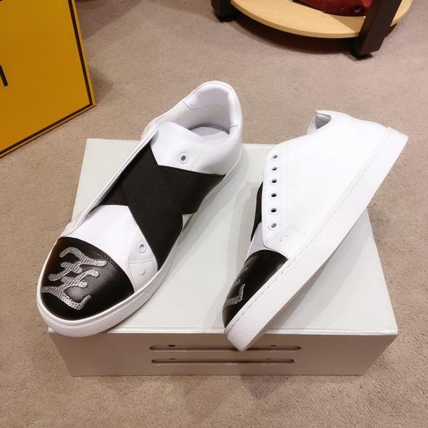 

2019l new limited edition custom men's casual shoes, fashion wild sports shoes, original packaging shoe box delivery, yardage: 38-45