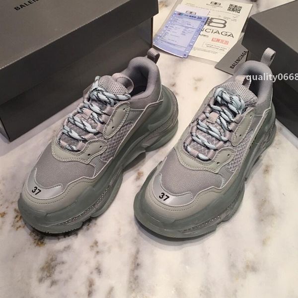 

2020s designers love to create menmen leisure travel all-match shoes outdoor hiking adventure shoes original packaging and box delivery, Black