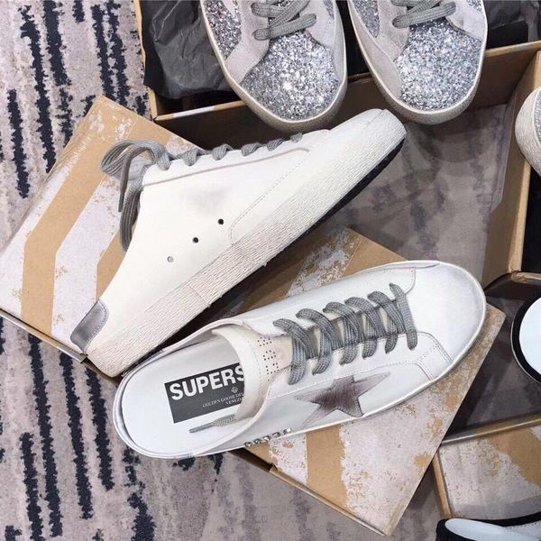 

2020, the new leather fashion star strap slippers will be used as old retro dirty shoes, and the white shoes will be increased inside, Black