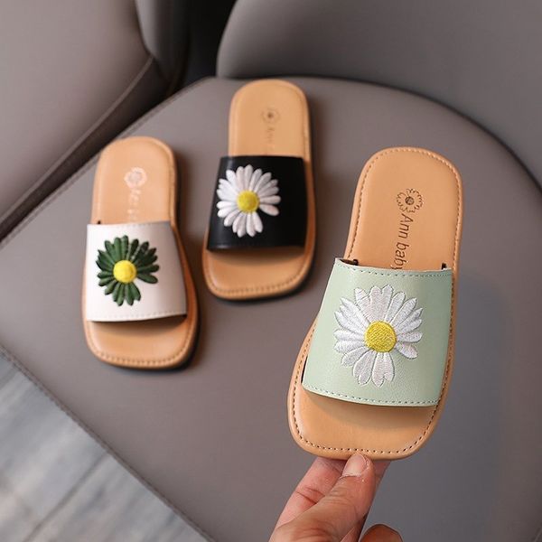 

children' and slippers 2020 girl' sandals new daisy sandals soft bottom small and medium-sized children' household slipper, Black;grey