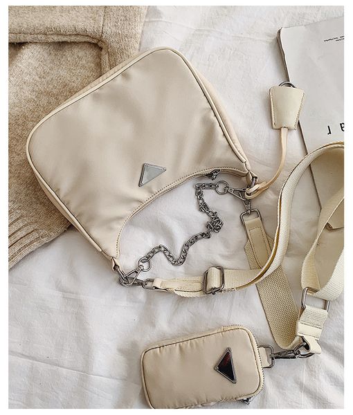 

designer tote bag canvas hobo for women shoulder bag for women chest pack lady tote chains handbags presbyopic purse messenger bag