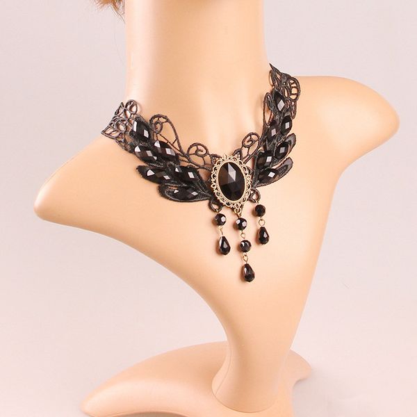 

2020 gothic retro fashion necklace leopard print black crystal necklace lace neckchain ball accessories wholesale, Silver