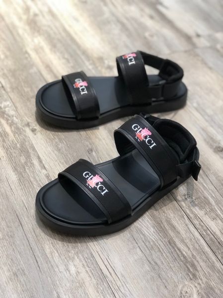 

2020 latest leather casual slippers men's casual shoes fashion trend comfortable shoe size 38-45 type 39745400626