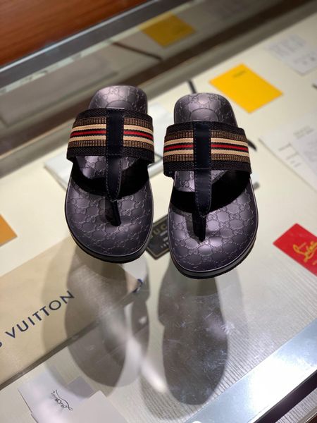 

2020 latest black leather casual slippers men casual shoes fashion trend comfortable shoe size 38-44 type 39745400610a