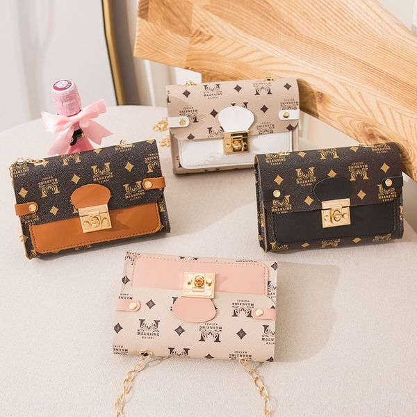 

lock small square female 2020 korean fashion personalized small square bag lock presbyopic shoulder chain messenger bag