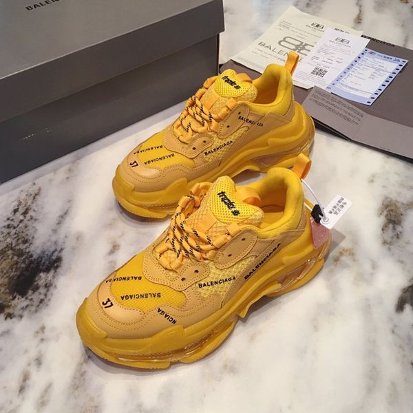 

2020bi designer designs new leisure and entertainment hiking shoes, outdoor jungle adventure shoes, original packaging and box delivery, Black