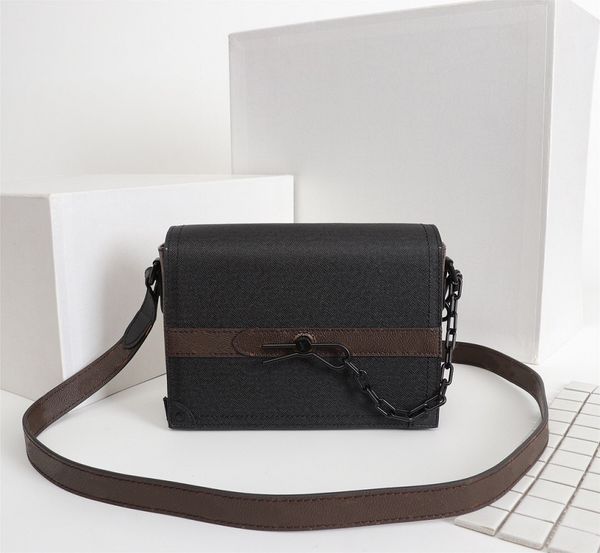 

classic new cross design shoulder cowhide 2020 diagonal bag box bag, a rectangular diagonal with full pattern sense, ladies with bag pusqd, Red;black