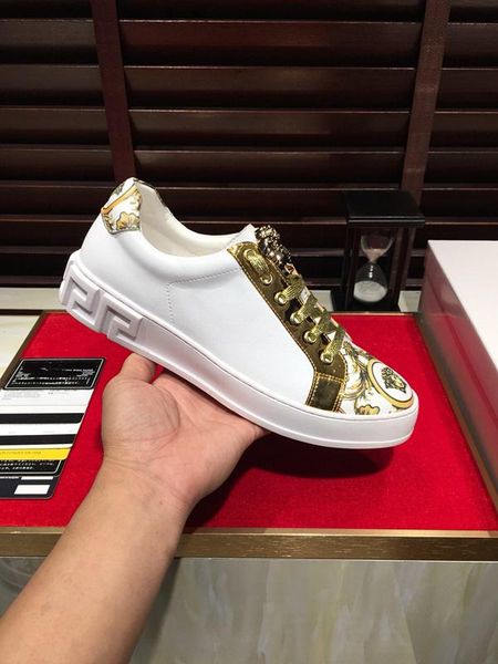 

2020 limited edition medusa classic print men's low-sneakers, fashionable wild casual outdoor tide shoes, size: 38-45, Black