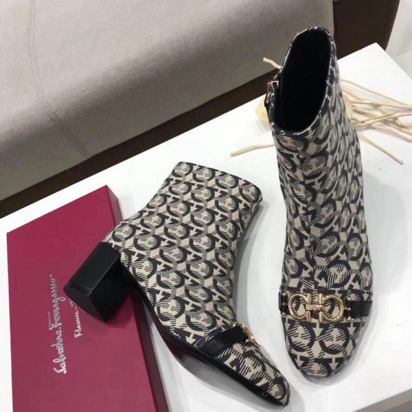 

2020g high-end limited edition high-heeled square head ladies boots new retro thick with fashion winter boots women's boots, size: 36-4