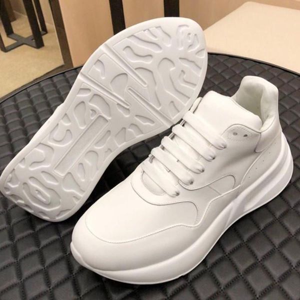 

new 2020 oversized runner mens shoes fashion lightweight outdoor walking footwears lace -up sports mens shoes herren luxus marken schuhe, Black