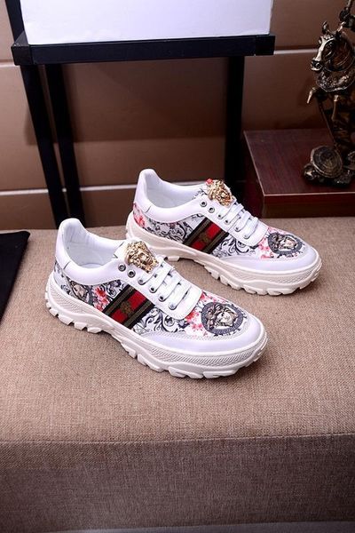 

2020g high-end medusa printed leather low-casual men's shoes, fashionable large size lace-up outdoor sports running shoes, size: 38, Black