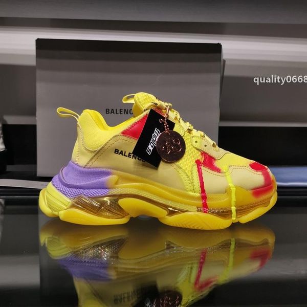 

2020ic designer designs new leisure and entertainment hiking shoes, outdoor jungle adventure shoes, original packaging and box delivery, Black