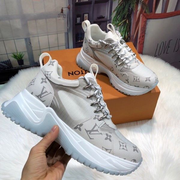 

232 new designer luxury women's casual fashion shoes, women's outdoor casual shoes, high-quality materials, with original box, Black