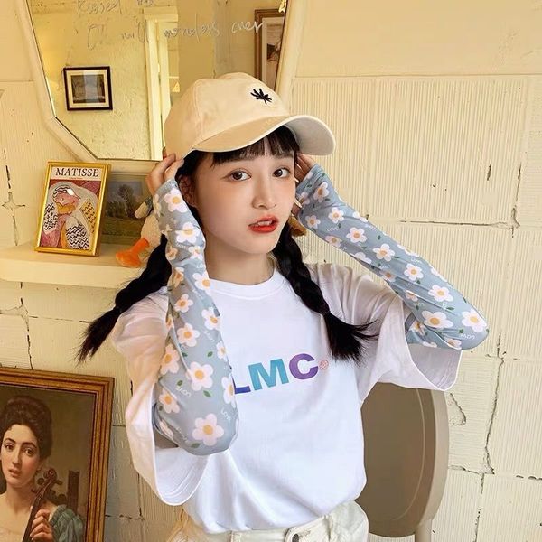 

summer new silk daisy sunscreen ice sleeve fashion loose breathable ice sleeve