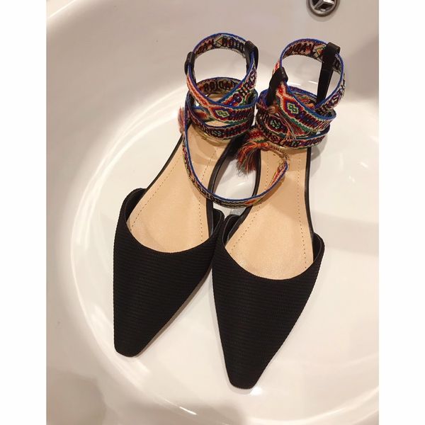 

2020 диор дизайнер новые дамы классические роскошные партии сандалии плоские сандалии подарок обувь этнические ремни стиль, Black;red