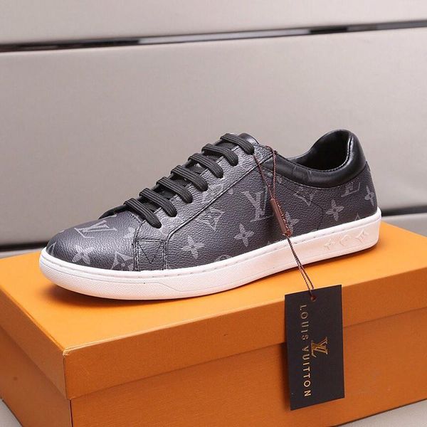 

new comfortable men sneakers fashion design sports shoes luxury running calzado deportivo para hombre flats lace -up men shoes casual luxury, Black