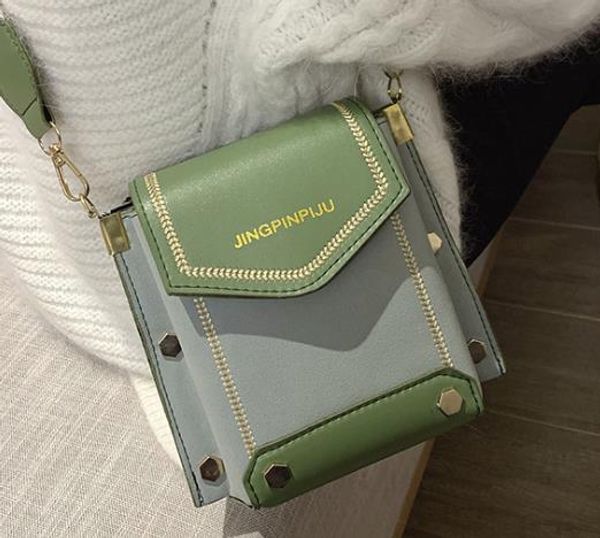 

2020 popular designer women's bag new versatile broadband oblique crossbody fashion simple shoulder small square