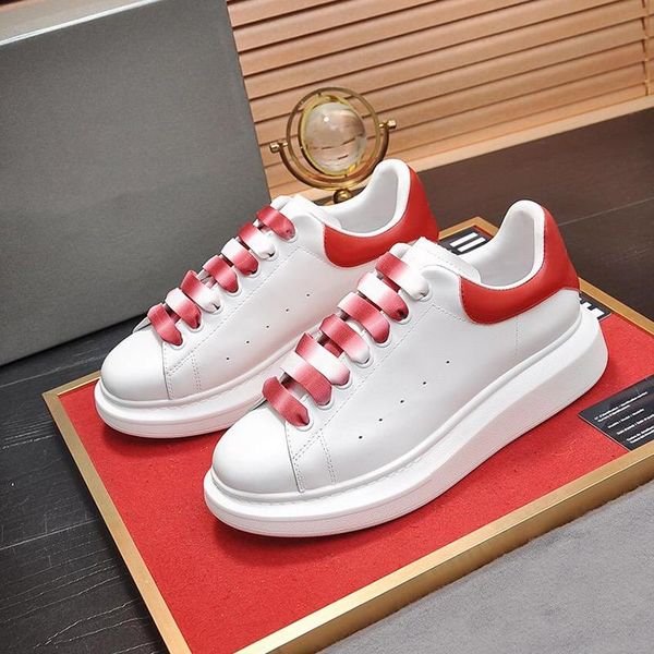 

lightweight oversized sneaker mens shoes new arrival outdoor walking breathable shoes fashion luxury lace -up low men shoes fast deliver, Black