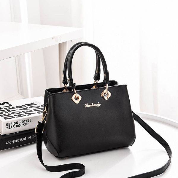 

сумка для женщин в 2020 новая мода мода сумки на ремне, просто все-матч кроссовер сумка / рук прохладный женские